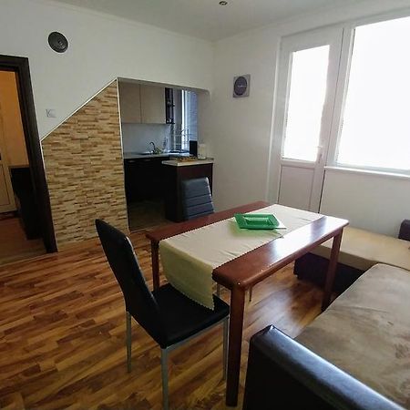 Single Apartment Elit Chernomorets Buitenkant foto