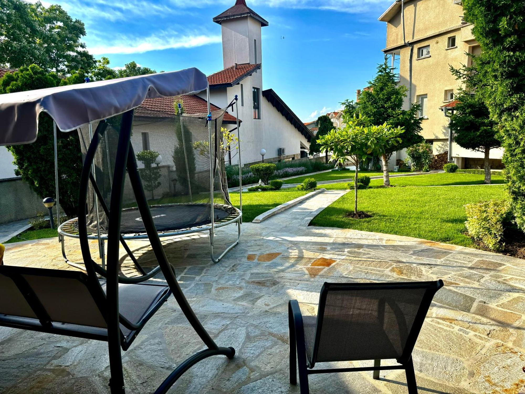 Single Apartment Elit Chernomorets Buitenkant foto