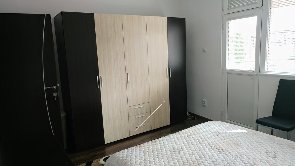 Single Apartment Elit Chernomorets Buitenkant foto