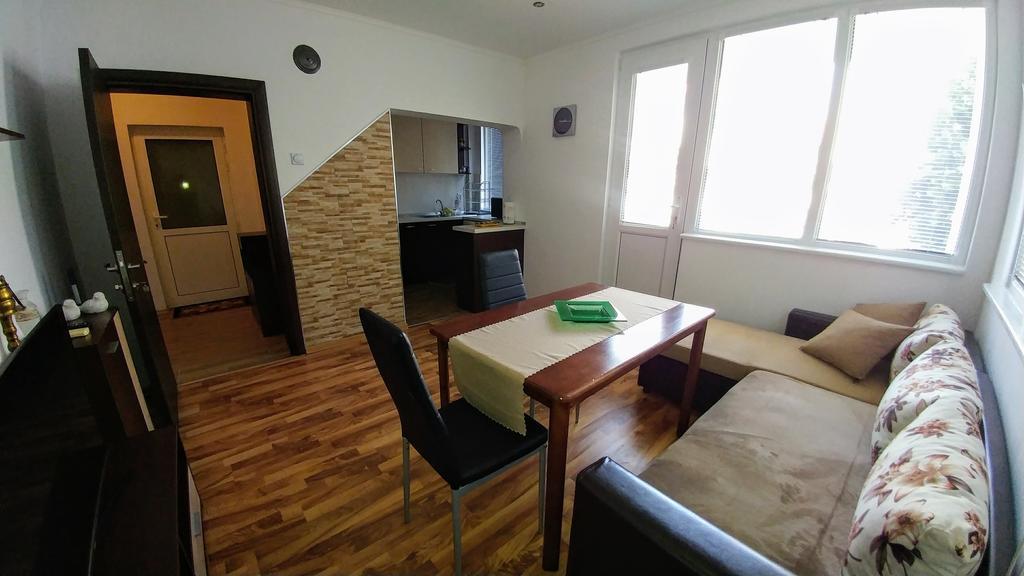 Single Apartment Elit Chernomorets Buitenkant foto
